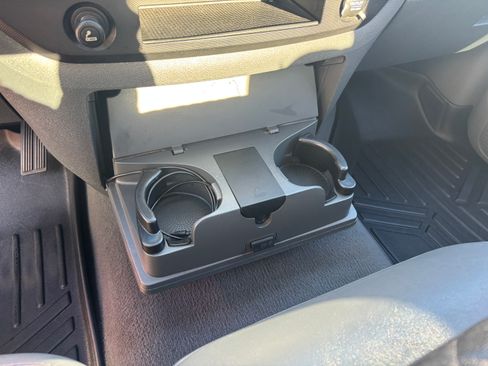 Used 2008 Dodge Ram 1500 Truck ST image 14