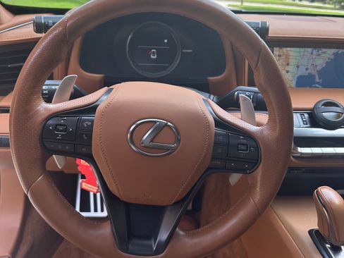 Used 2018 Lexus LC 500 Coupe w/ Touring Package RWD image 20