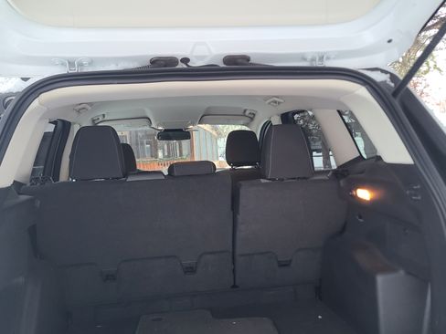 Used 2019 Ford Escape SE image 5