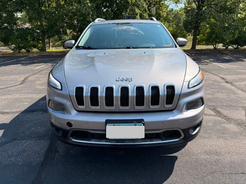 Used 2014 Jeep Cherokee Limited w/ Technology Group AWD/4WD image 4