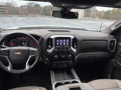 Used 2020 Chevrolet Silverado 1500 LTZ w/ LTZ Plus Package image 8