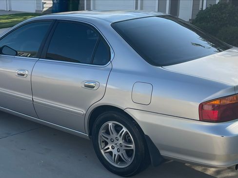 Used 1999 Acura TL FWD image 2