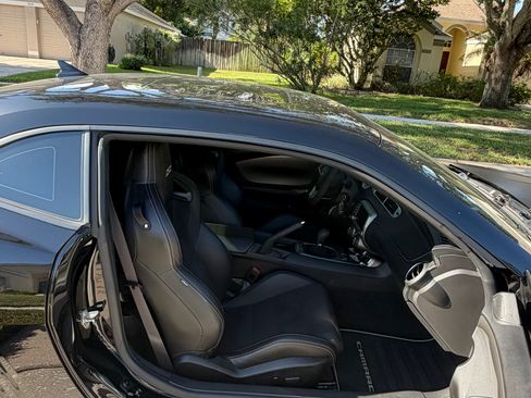 Used 2015 Chevrolet Camaro SS w/ SS Performance Package RWD image 10