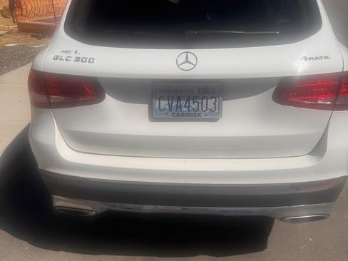 Used 2019 Mercedes-Benz GLC 300 4MATIC image 5
