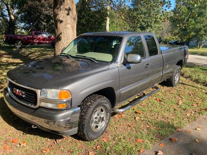 Used 2002 GMC Sierra 1500 4x4 Extended Cab w/ SLT Marketing Option Pkg