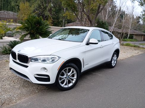 Used 2015 BMW X6 sDrive35i image 1