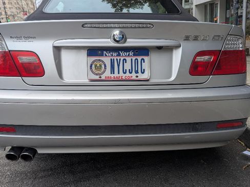 Used 2005 BMW 330Ci Convertible image 10