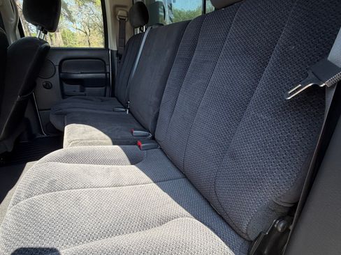 Used 2005 Dodge Ram 2500 Truck SLT w/ Quad Cab Big Horn Value Group image 9