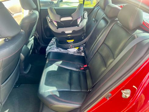 Used 2017 Honda Accord Sport Special Edition image 12