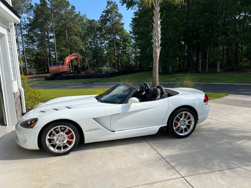 Used 2010 Dodge Viper SRT-10 w/ Protection Group image 17
