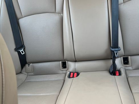 Used 2019 Lexus ES 350 w/ Premium Package image 8