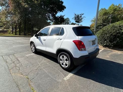 Used 2015 Chevrolet Trax LS image 11