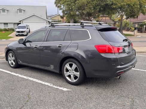 Used 2012 Acura TSX Sport Wagon image 2