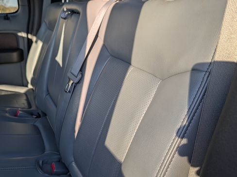 Used 2013 Ford F150 Lariat w/ Luxury Equipment Group image 19