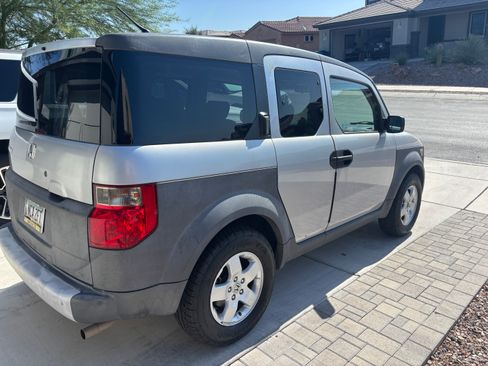 Used 2004 Honda Element EX image 6