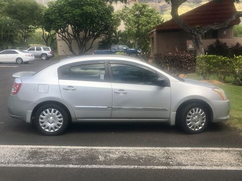 Used 2011 Nissan Sentra 2.0 S image 6