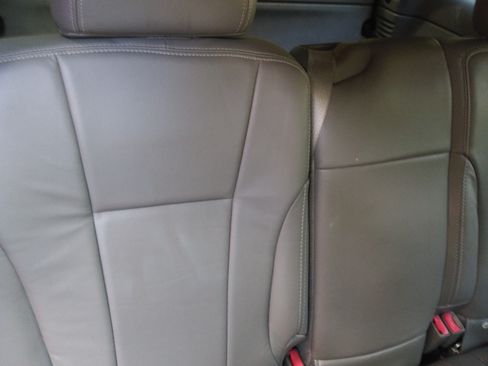 Used 2003 Chevrolet TrailBlazer LT w/ Preferred Equipment Group RWD image 28