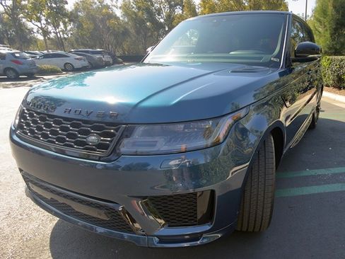 Used 2022 Land Rover Range Rover Sport HST image 5