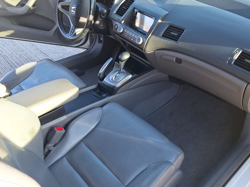 Used 2010 Honda Civic EX-L image 14