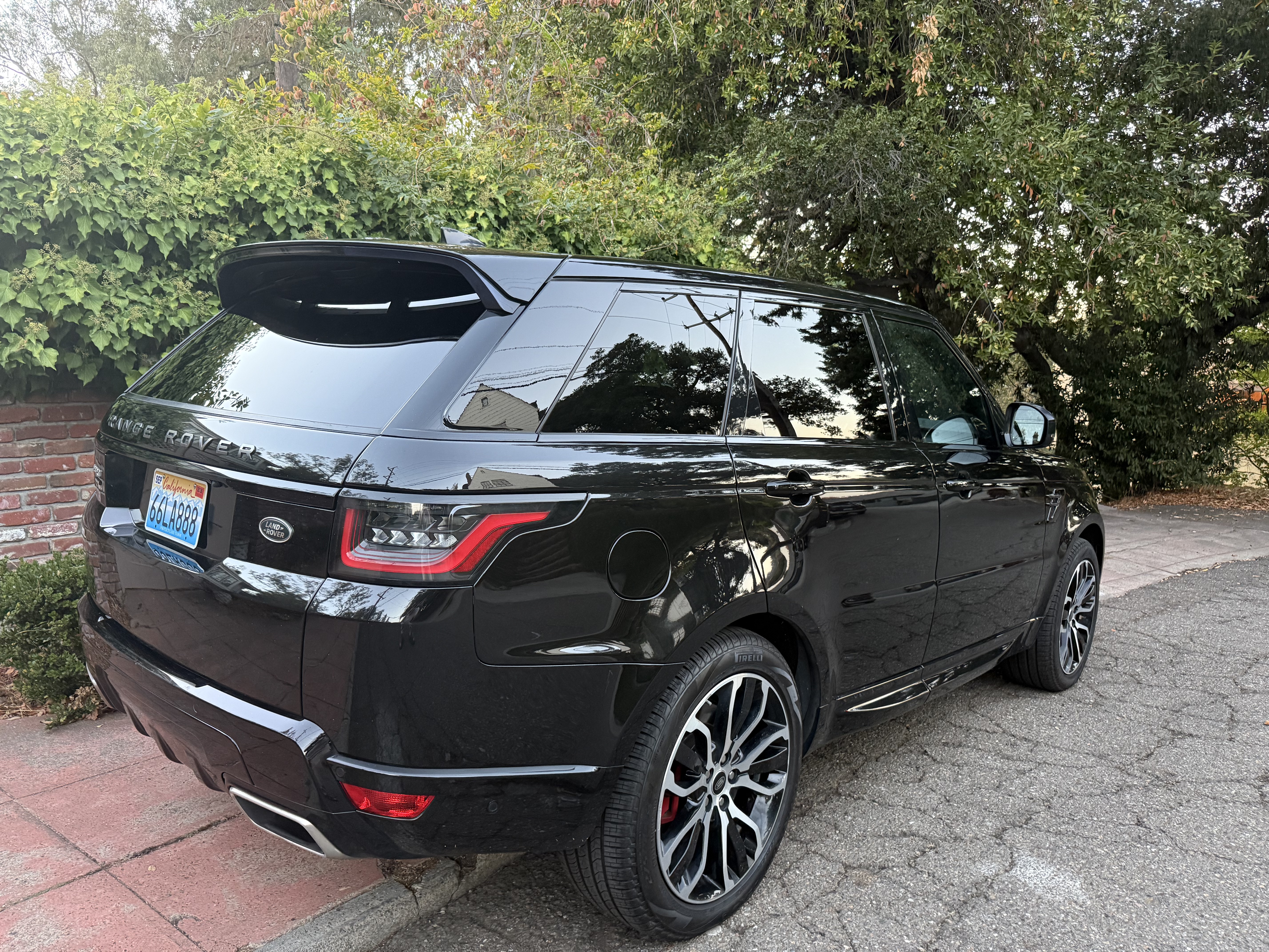 Used 2021 Land Rover Range Rover Sport HSE Dynamic AWD/4WD image 8