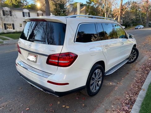 Used 2019 Mercedes-Benz GLS 450 4MATIC image 9