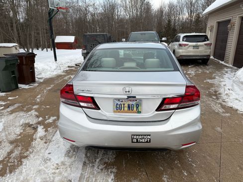 Used 2013 Honda Civic LX image 5