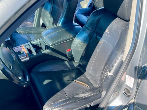 Used 2007 INFINITI M35 w/ Technology Pkg image 12
