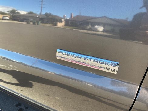 Used 2005 Ford F250 XLT image 8