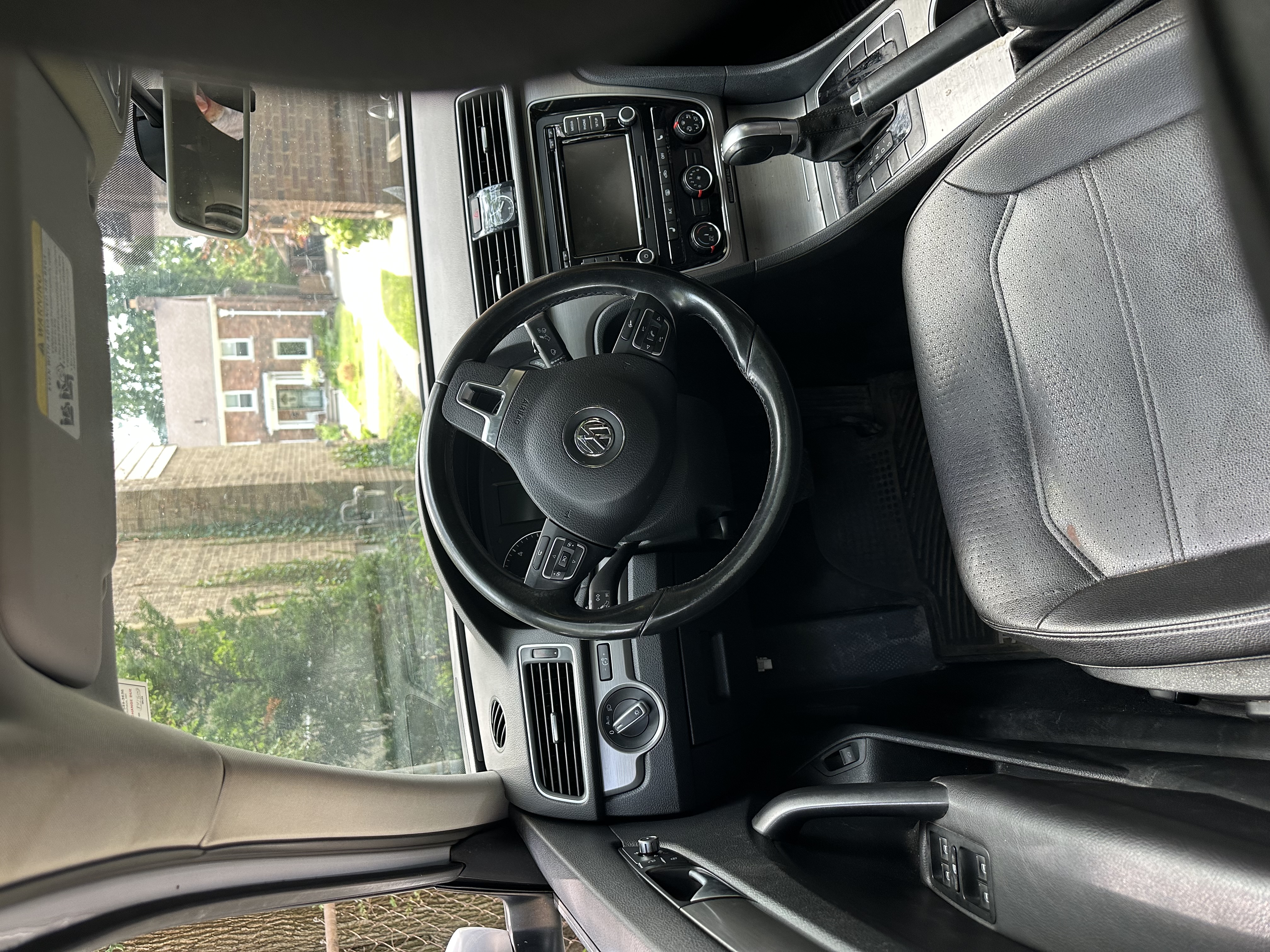 Used 2015 Volkswagen Passat TDI SE FWD image 15