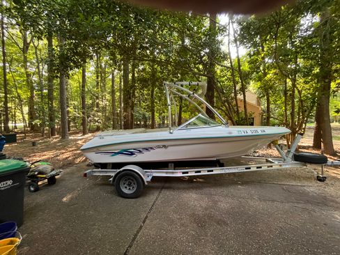 Used 2004 Ford F150 Lariat image 8