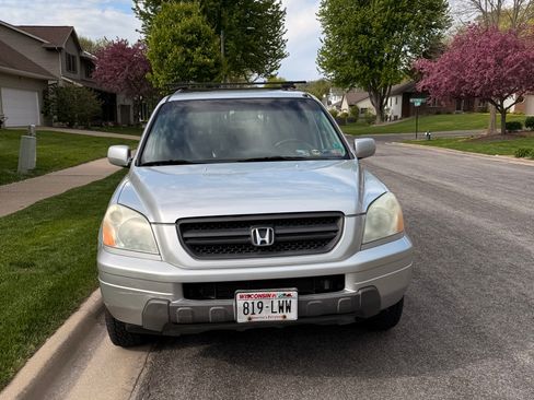 Used 2004 Honda Pilot EX image 10