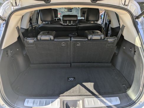 Used 2015 INFINITI QX60 FWD w/ Deluxe Touring Package image 22