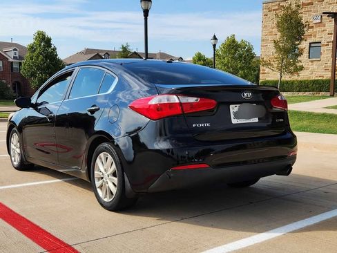 Used 2015 Kia Forte EX image 4