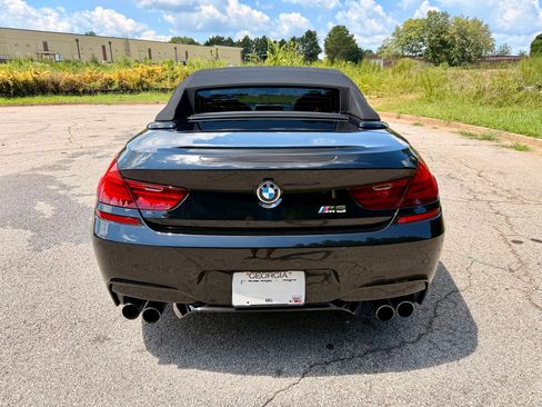 Used 2016 BMW M6 Convertible RWD image 14