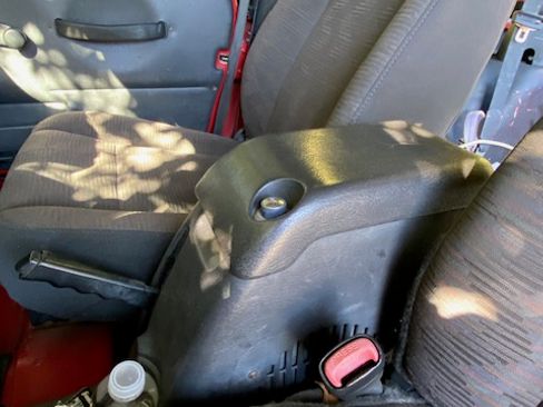 Used 2005 Jeep Wrangler X image 8