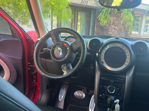 Used 2014 MINI Cooper Countryman FWD image 11