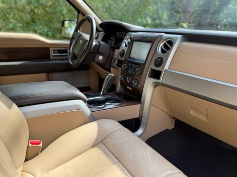 Used 2014 Ford F150 Lariat w/ Equipment Group 502A Luxury image 9