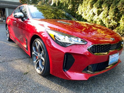 Used 2020 Kia Stinger GT2 w/ Paint Protection Package image 11