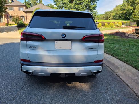 Used 2019 BMW X5 xDrive40i AWD/4WD image 8