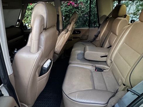 Used 2001 Land Rover Discovery SE image 10