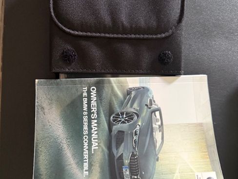 Used 2022 BMW 840i Convertible w/ Comfort Seating Package image 18