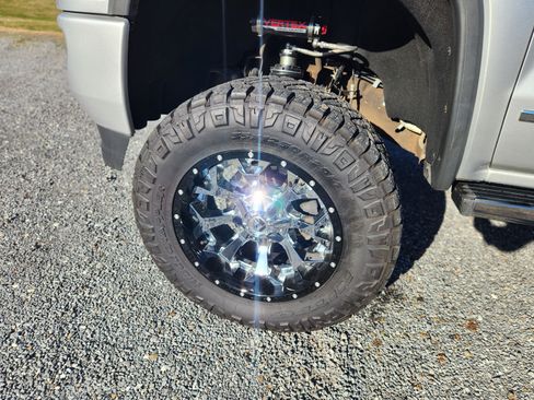 Used 2018 GMC Sierra 1500 Denali w/ Denali Ultimate Package image 4