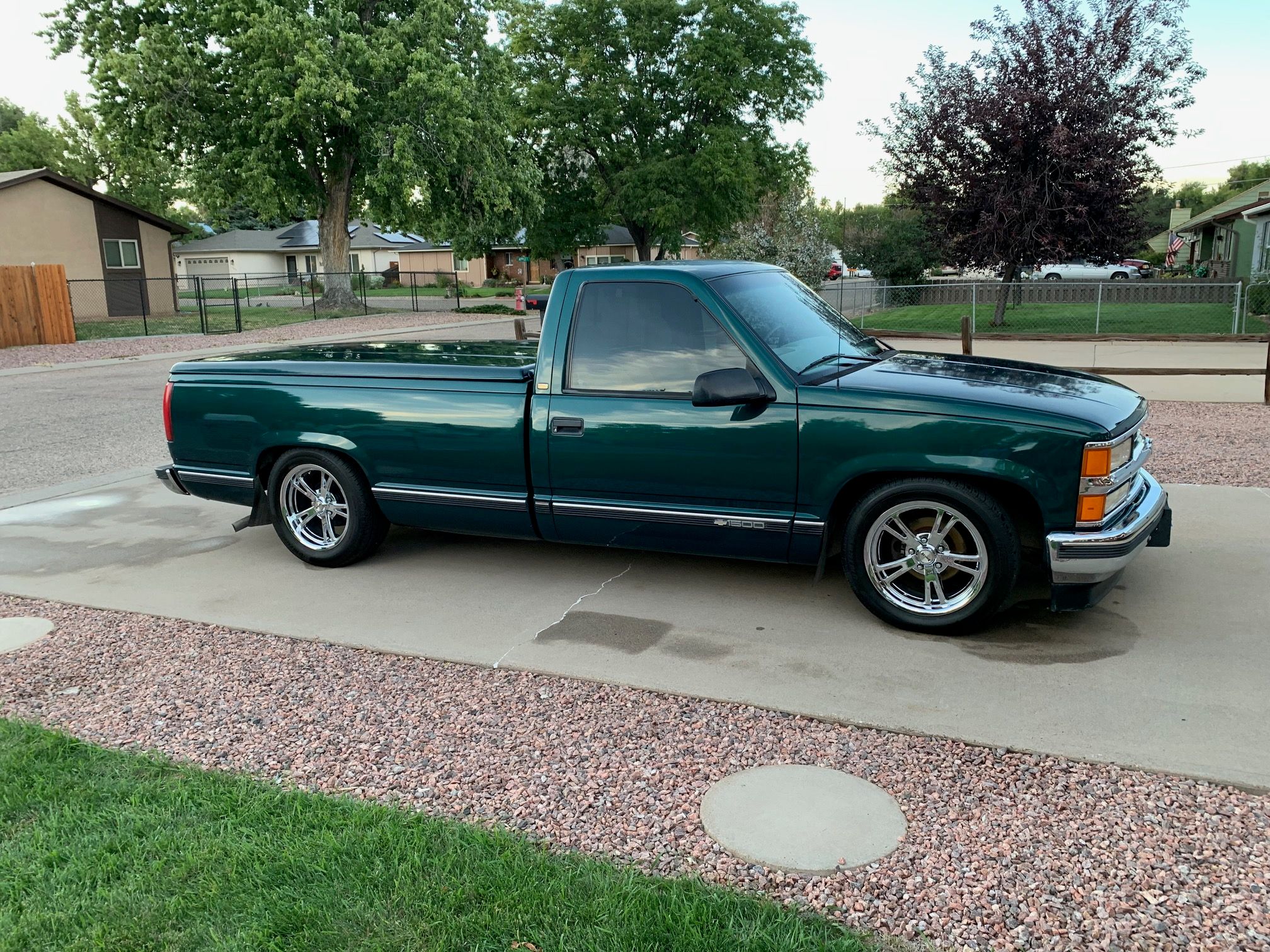 Used 1997 Chevrolet Silverado 1500 2WD Regular Cab w/ Preferred Equipment Group 2 image 2