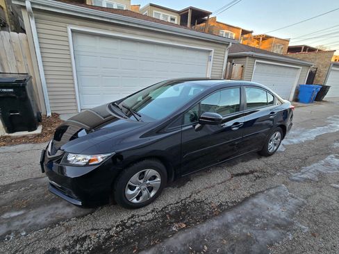 Used 2014 Honda Civic LX image 2