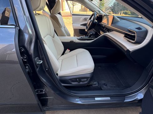 Used 2024 Toyota Crown Limited Sedan 4D image 19