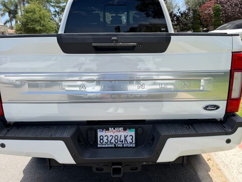 Used 2022 Ford F250 Platinum AWD/4WD image 6