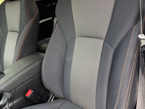 Used 2019 Subaru Crosstrek 2.0i Premium w/ Eyesight System AWD/4WD image 21