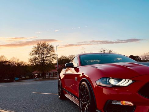 Used 2021 Ford Mustang Mach 1 w/ Mach 1 Handling Package image 4