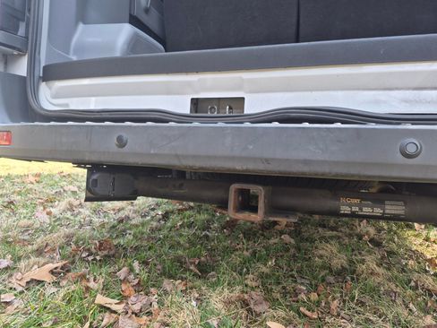 Used 2016 Ford Transit 350 XLT image 10