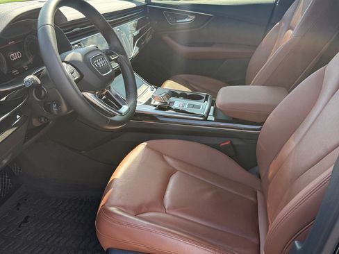 Used 2023 Audi Q7 3.0T Premium image 6